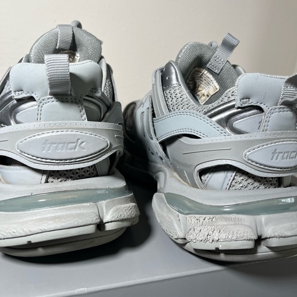 Balenciaga track sneakers in grey. Size 40 euro/women’s US 9. - Picture 5 of 5